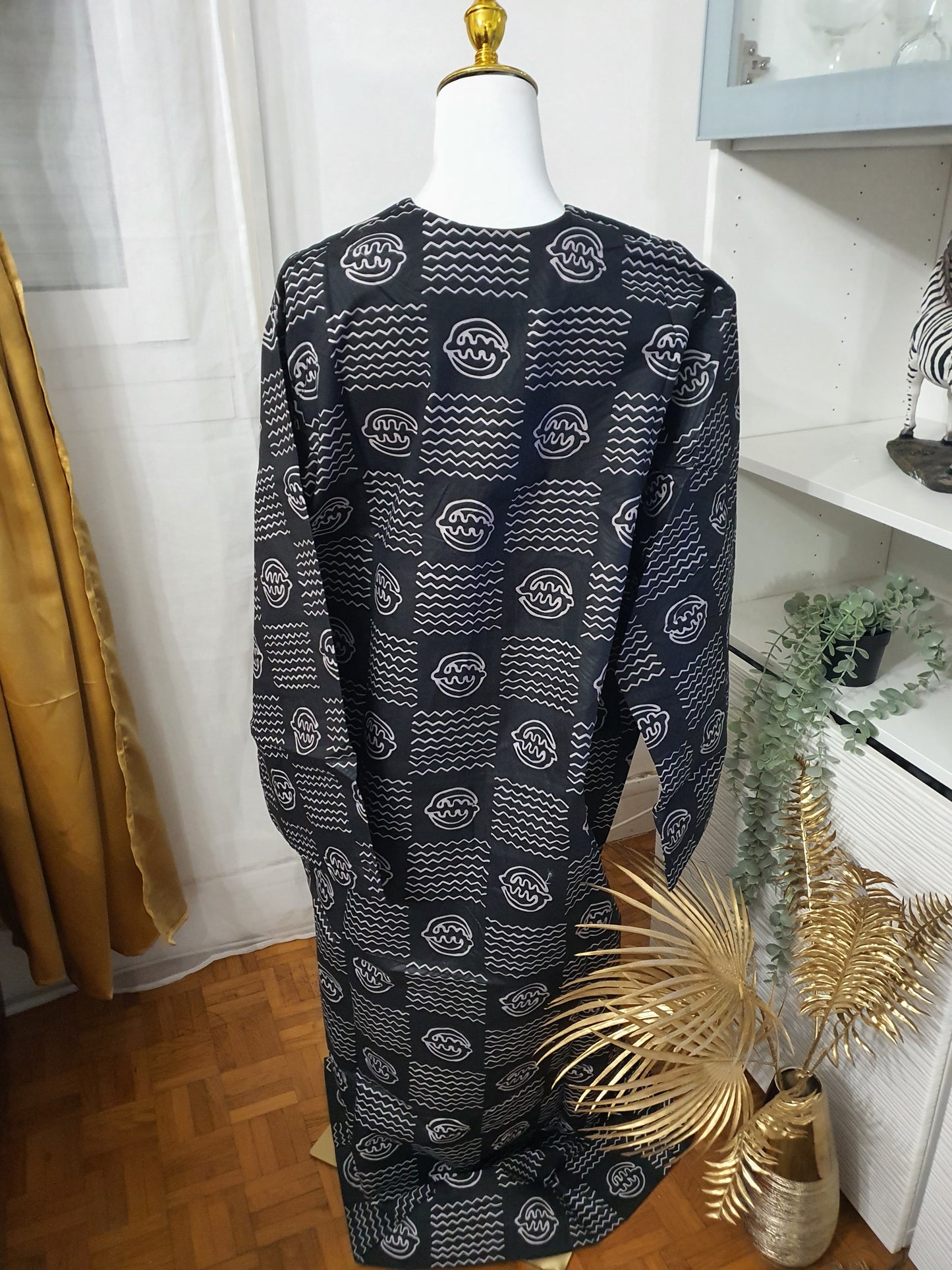 Kimono africain femme en tissu bogolan noir