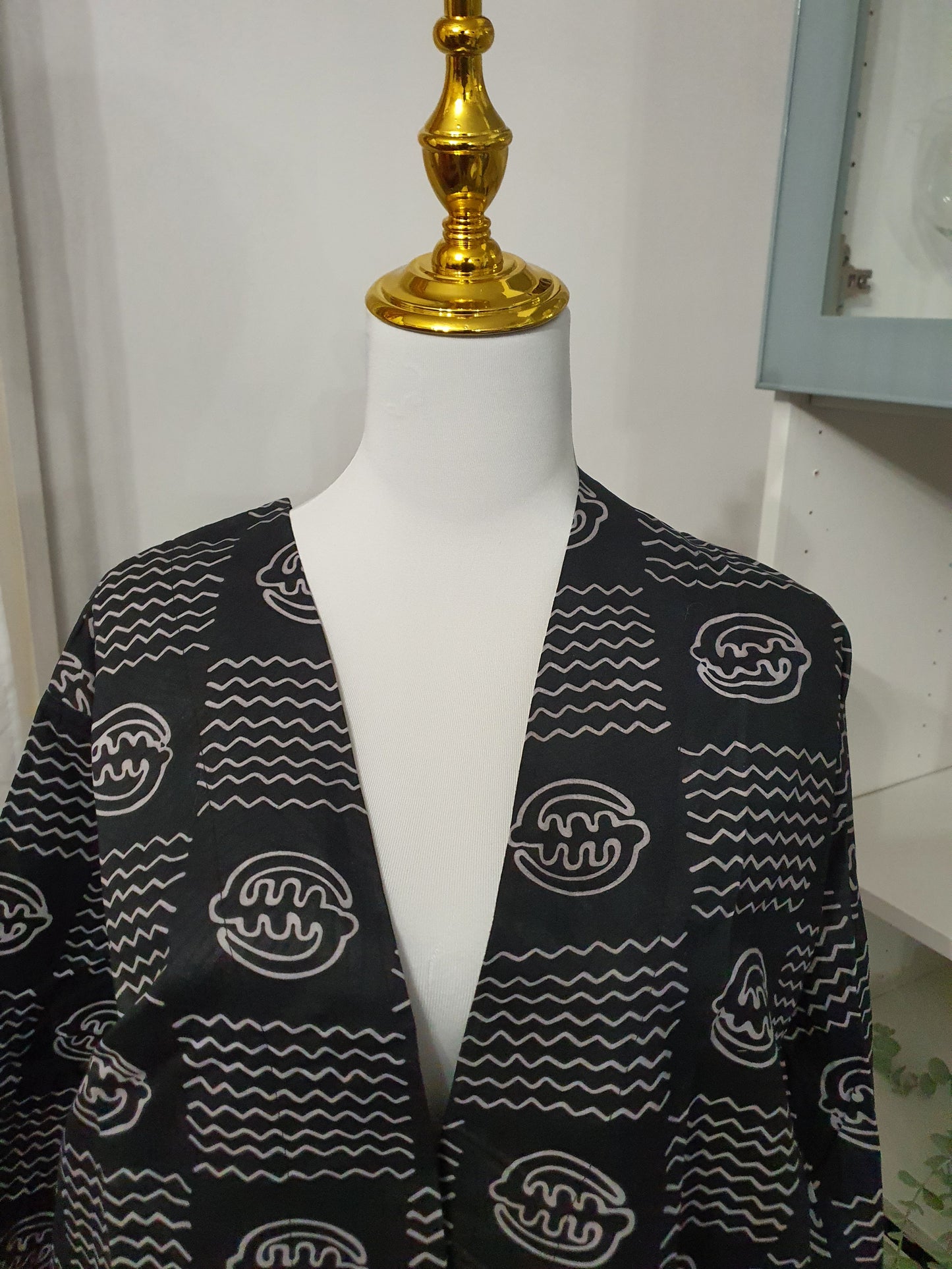 Kimono africain femme en tissu bogolan noir