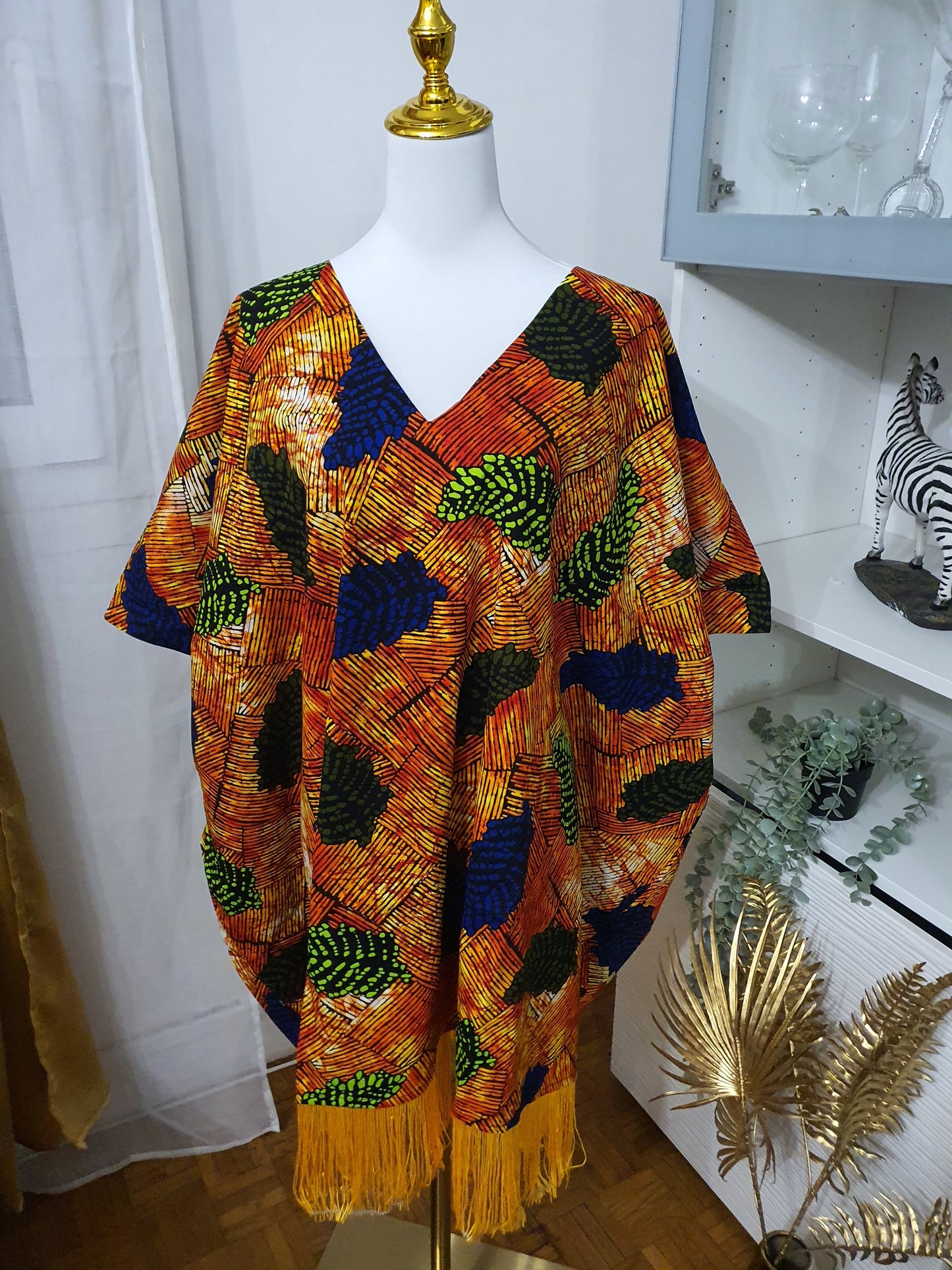 Robe africaine à frange feuillage multicolore et franges jaunes