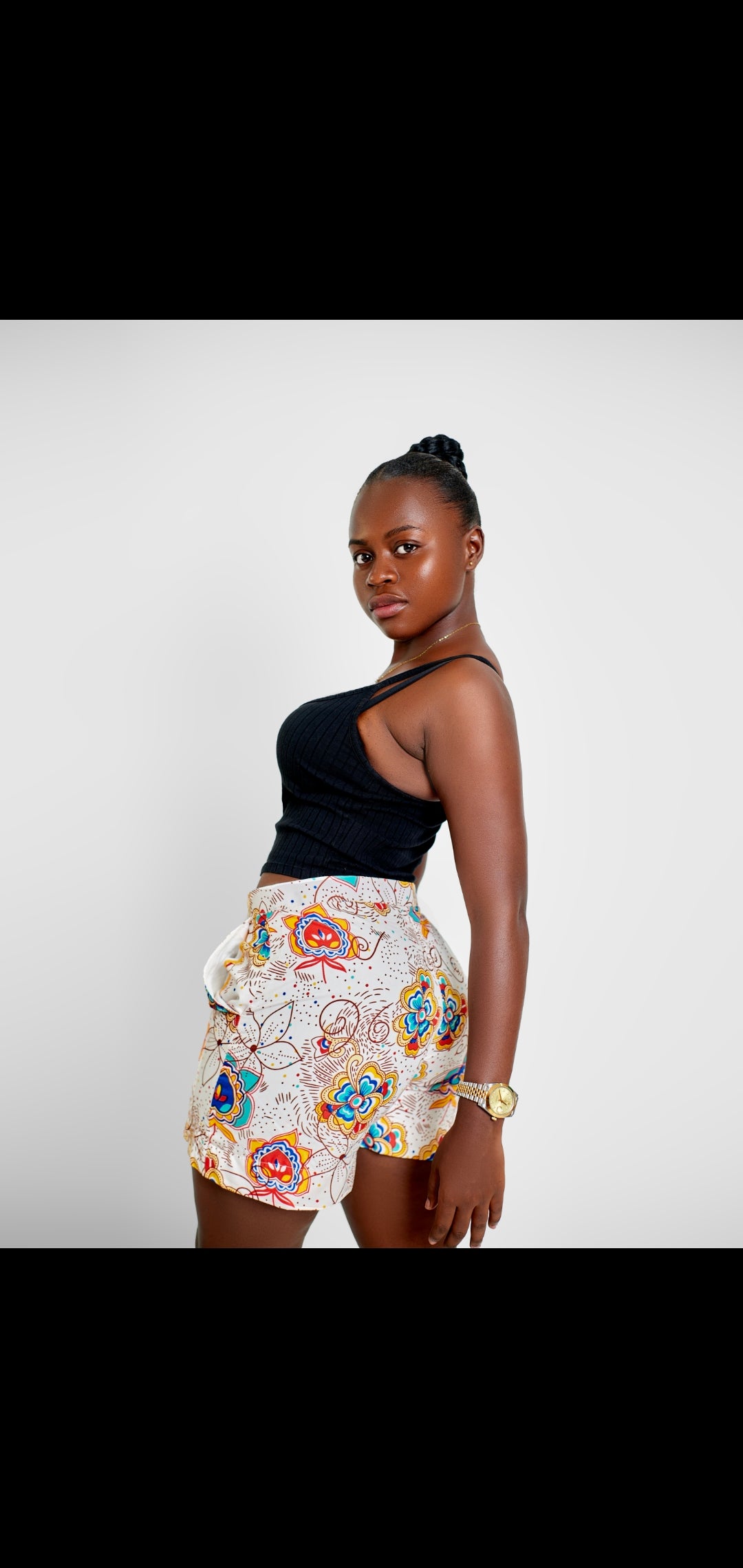 Short femme en coton imprimé floral