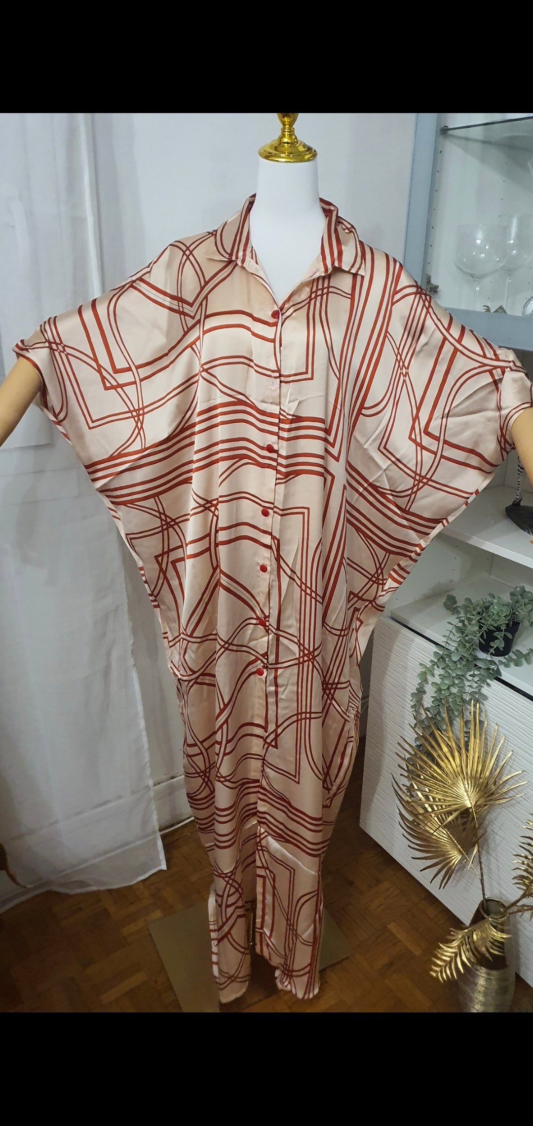 Robe longue fluide femme beige à motifs rouges