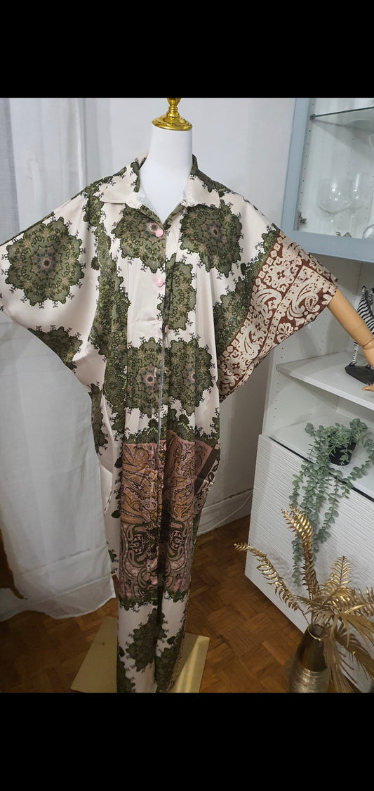 Robe longue fluide femme motif baroque vert et beige