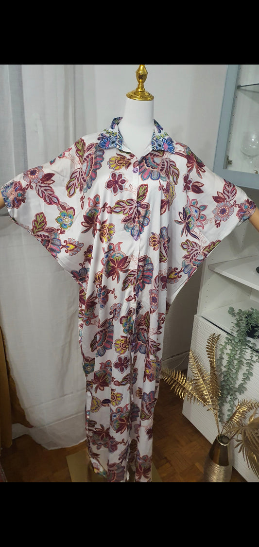 Robe longue fluide – Tissu imprimé fleuri chic