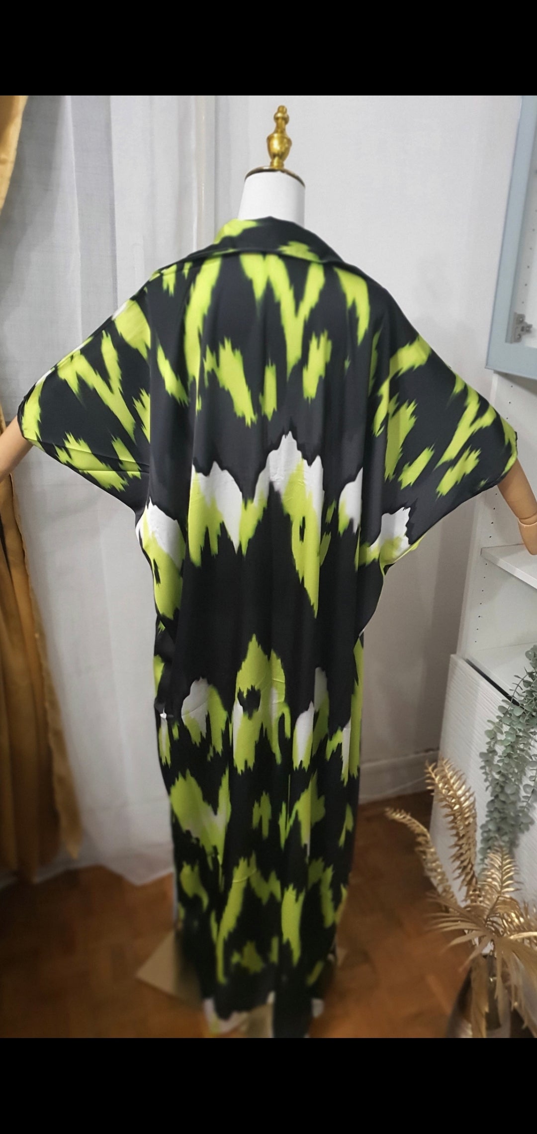 Robe longue fluide verte tendance et chic